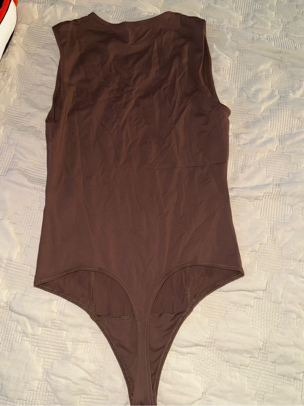 NWOT Abercrombie and Fitch Seamless Fabric Crew Tank Bodysuit Size Small Brown - Picture 7 of 7